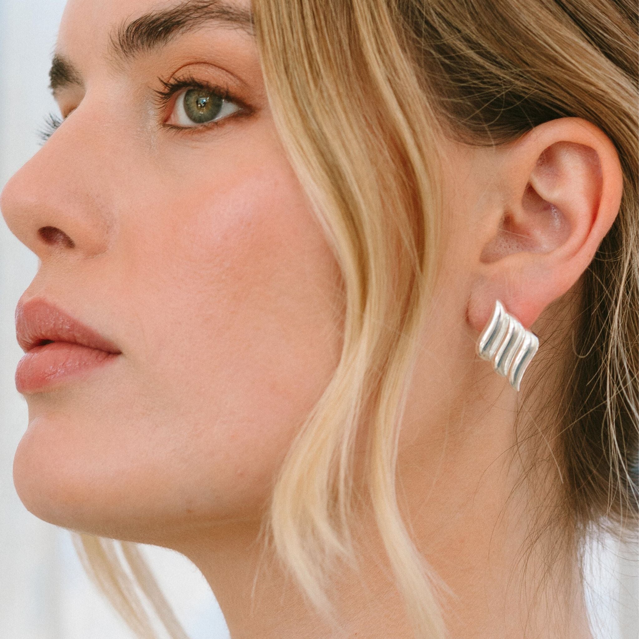 Vintage Wave Stud Earrings – Amanda Deer Jewelry