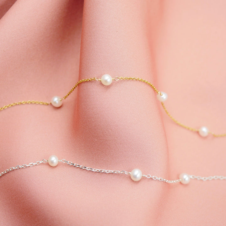 Modern Pearl Necklace