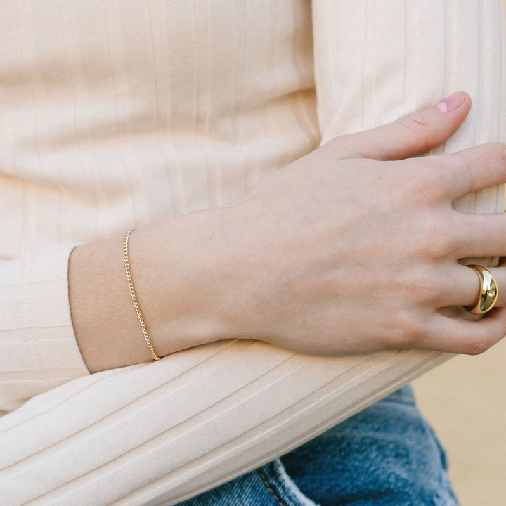 Faye Curb Chain Bracelet