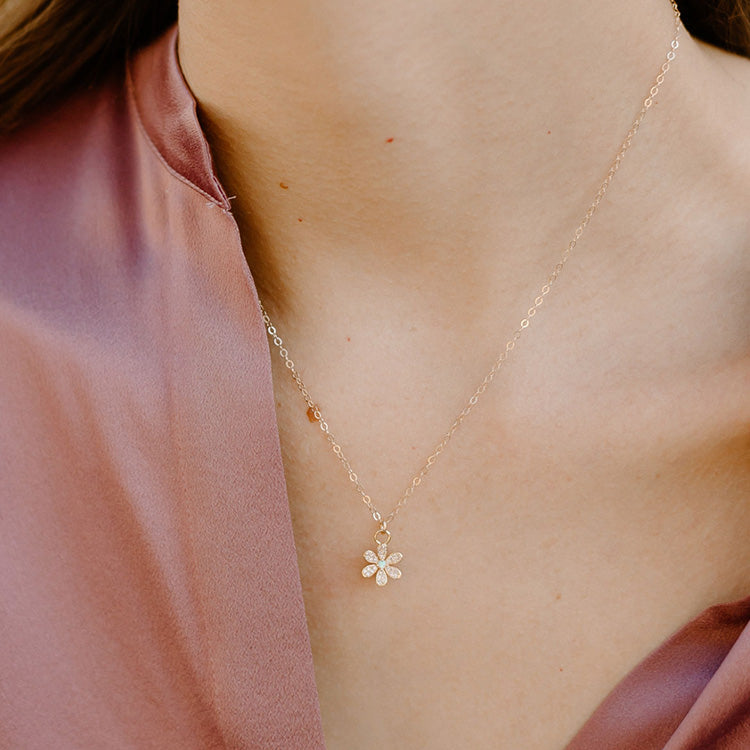 Rounded Daisy Charm Necklace