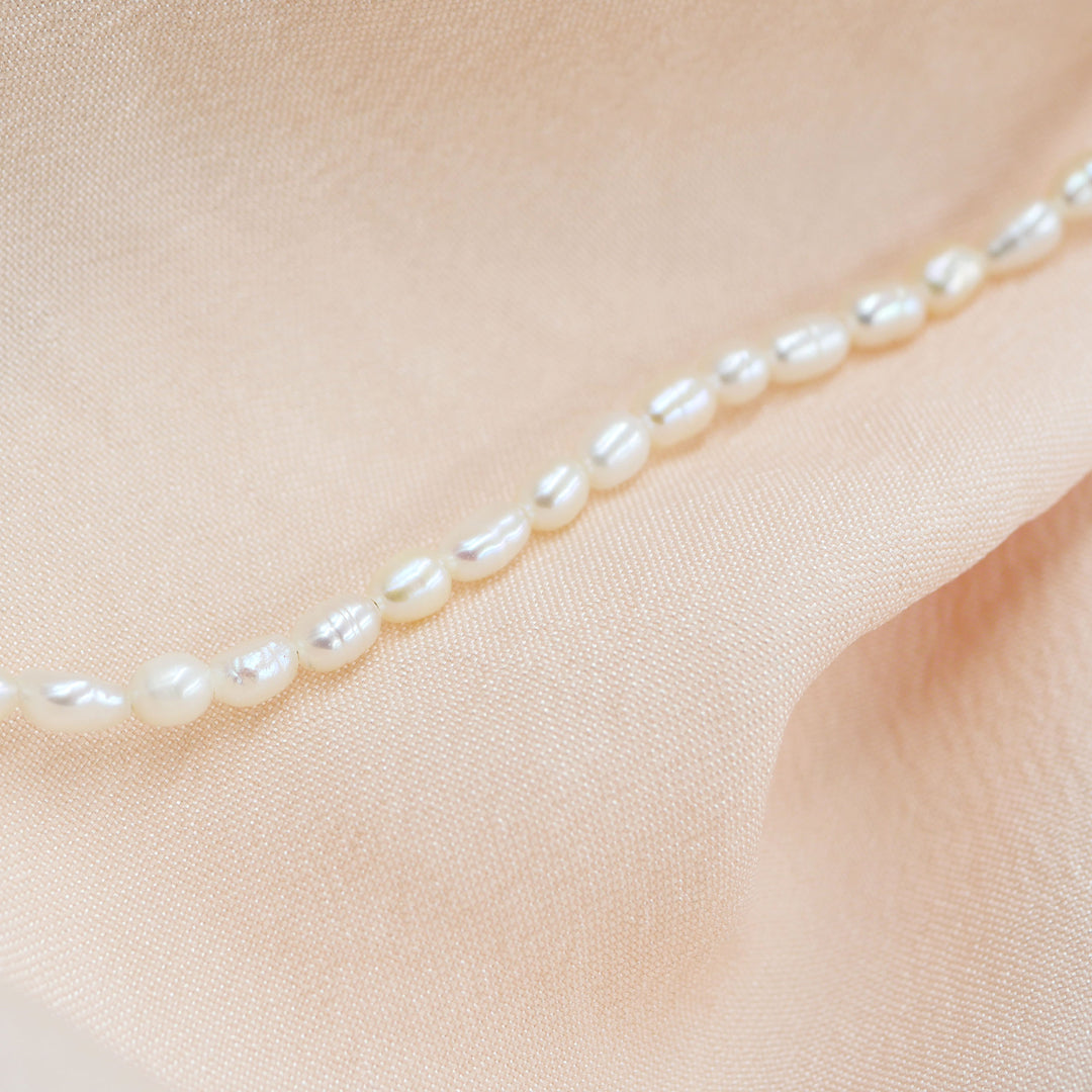 Tiny Pearl Necklace