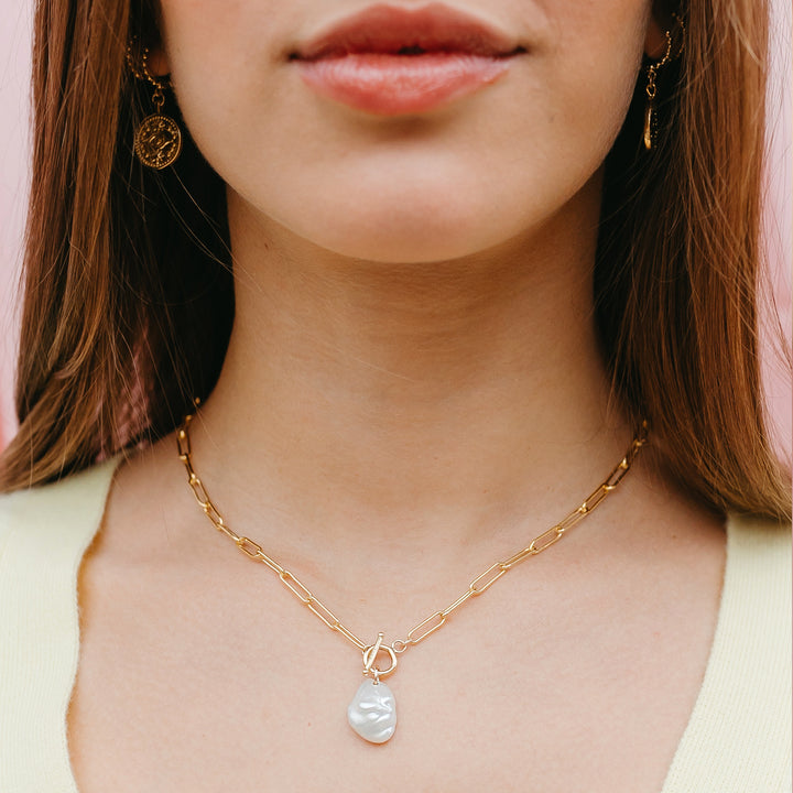 Pearl Toggle Necklace